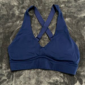Fabletics Studio Squad Navy sports bra